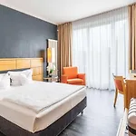 Plaza Heidehof 4*
