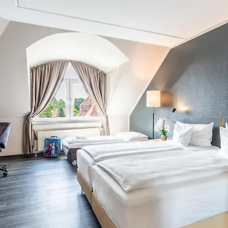Plaza Heidehof Hotel 4*