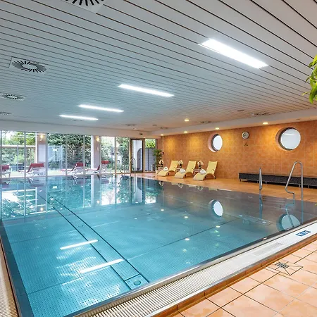 Plaza Heidehof 4*